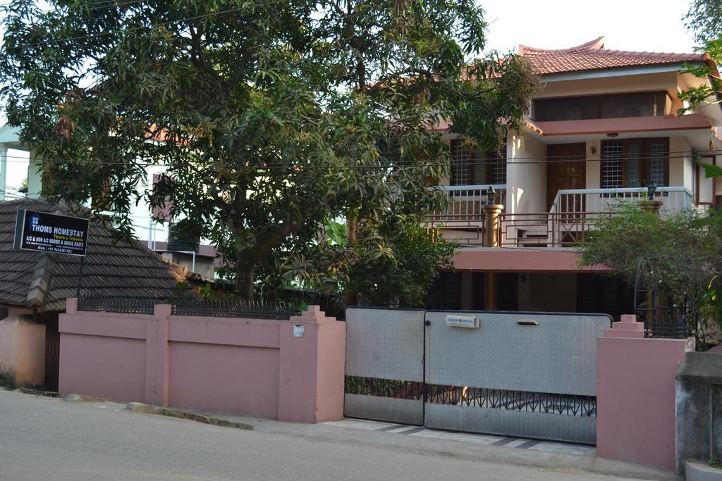 Thoms Beach Homestay Alappuzha Екстер'єр фото