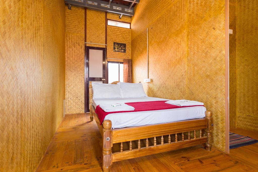 Thoms Beach Homestay Alappuzha Екстер'єр фото